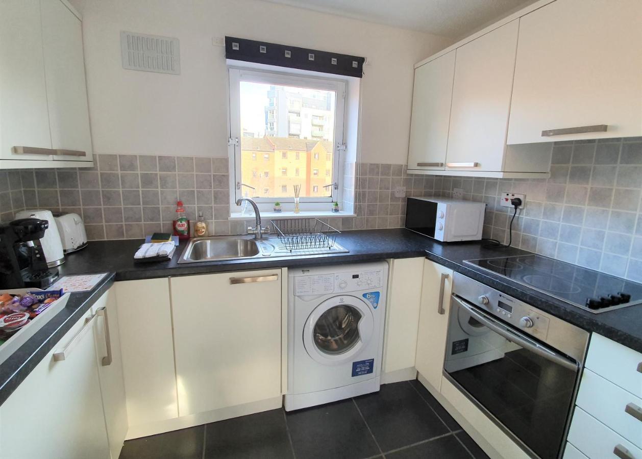 Modern One Bedroom Apt - City Centre & Freeparking Glasgow Exteriér fotografie